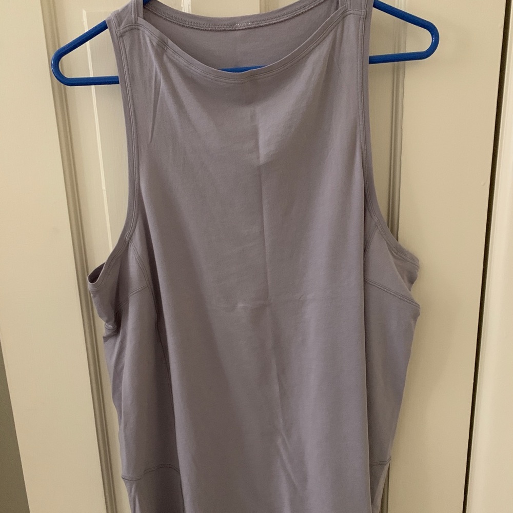Lululemon back in action tank